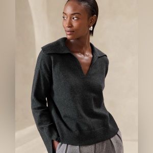 NWT Banana Republic Johnny-Collar Pullover Sweater  Size Small